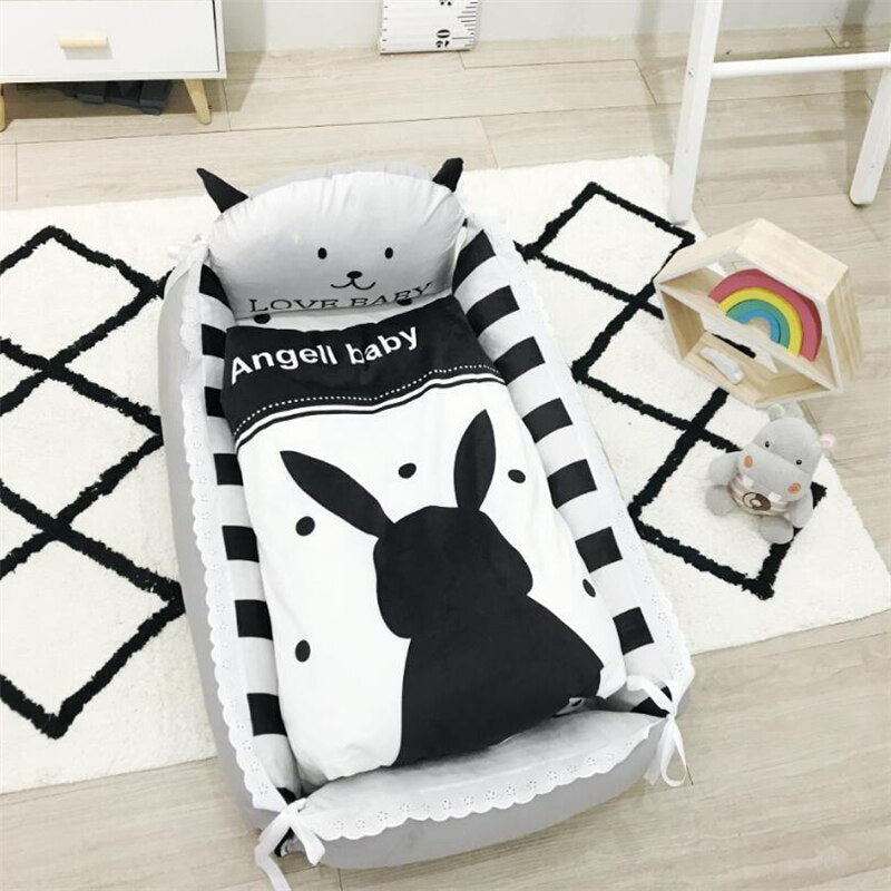 Baby Portable Crib Travel Bed - With Pillow